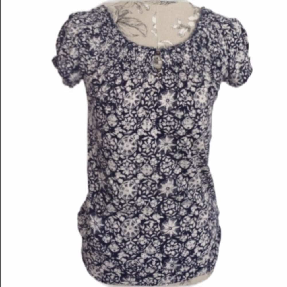 *lucky Brand Blue/White Top XS